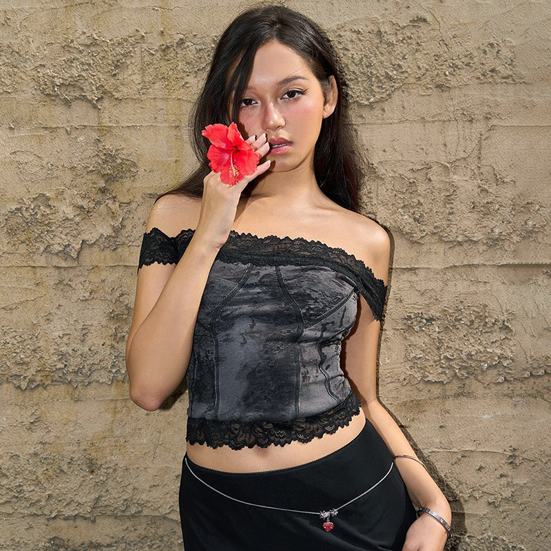 Fashion Lace Stitching Printing Top For Women