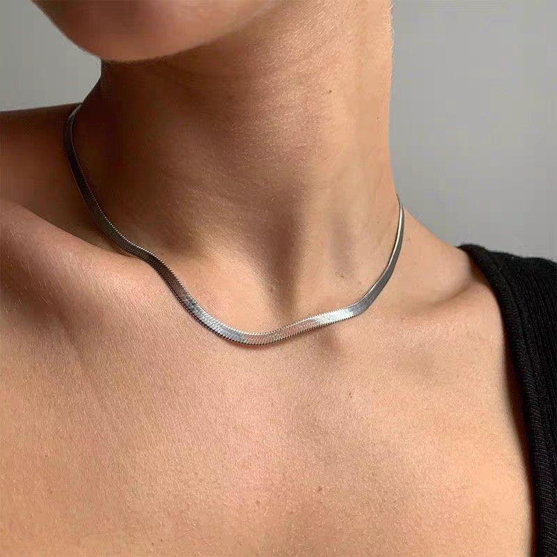1pc 999 Sterling Silver Flat Snake Bone Necklace, Minimalist Style, Perfect For Daily Wear And Valentine's Gift