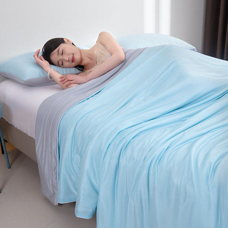 Summer Machine Washable Class A Ice Cream Cool Silk Summer Blanket