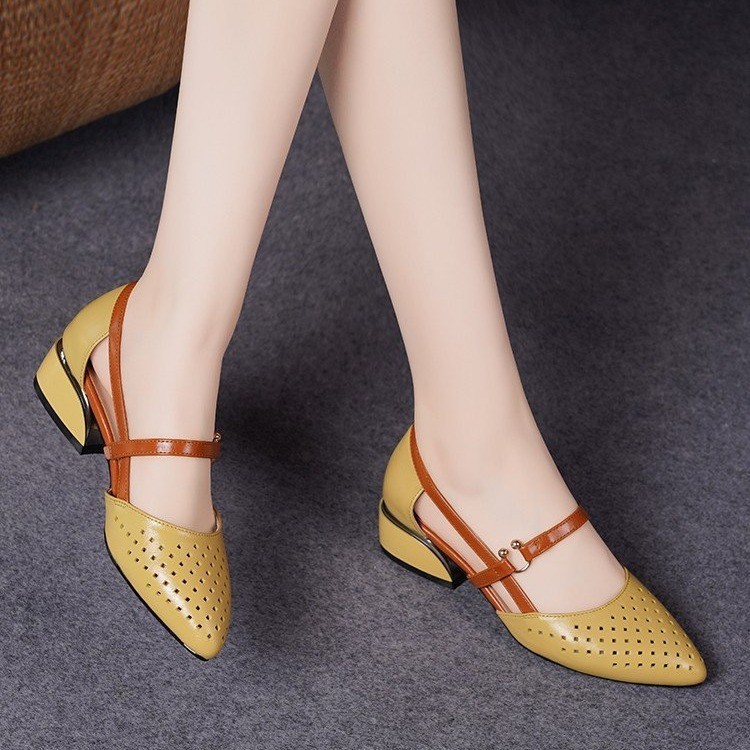 Women's Summer Low Heel Closed Toe Sandals